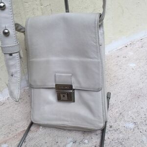 Perlina crossbody 